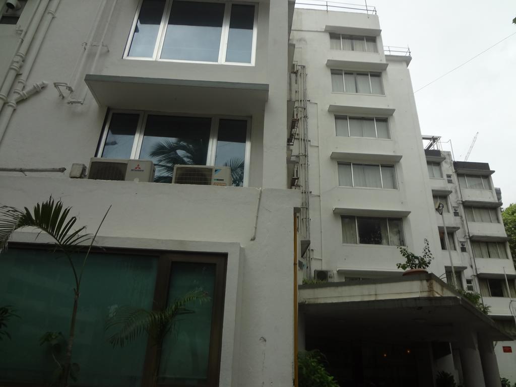 Hiltop Hotel Mumbai Exterior foto